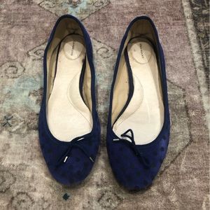 Lands End blue suede polka dot ballet flats with arch support